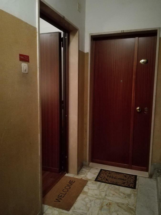 1964 Apartament *